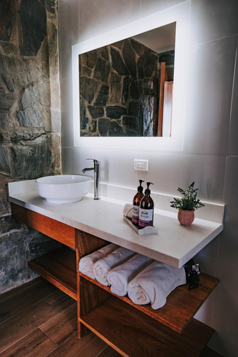 Bathroom 3, Siempre Valle Hotel Boutique, Ensenada