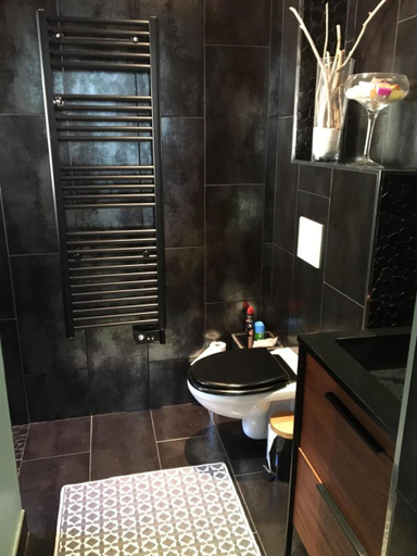 Bathroom 4, Au bien etre, Haute-Corse