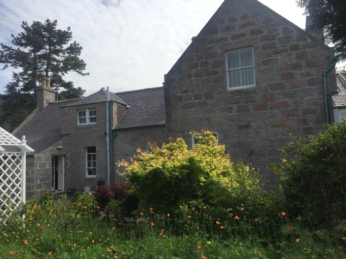 Others 3, Schoolhouse, Aberdeenshire