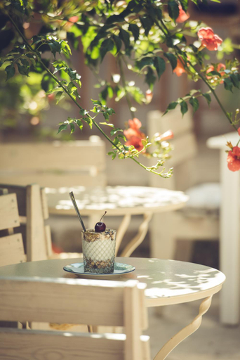 Others 5, Die Zwei Bruder Art & Suites, Faistos