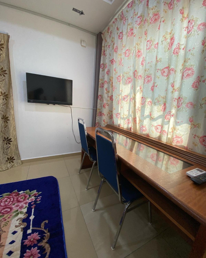 Others 5, D Anjung Inn, Ledang