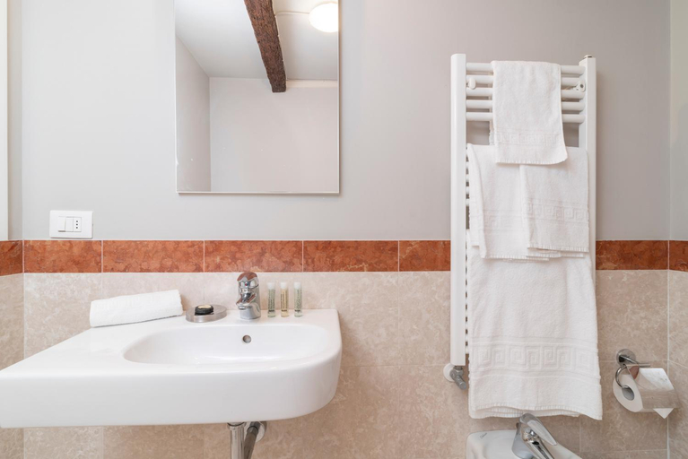Bathroom 3, San Marco Terrace, Venezia