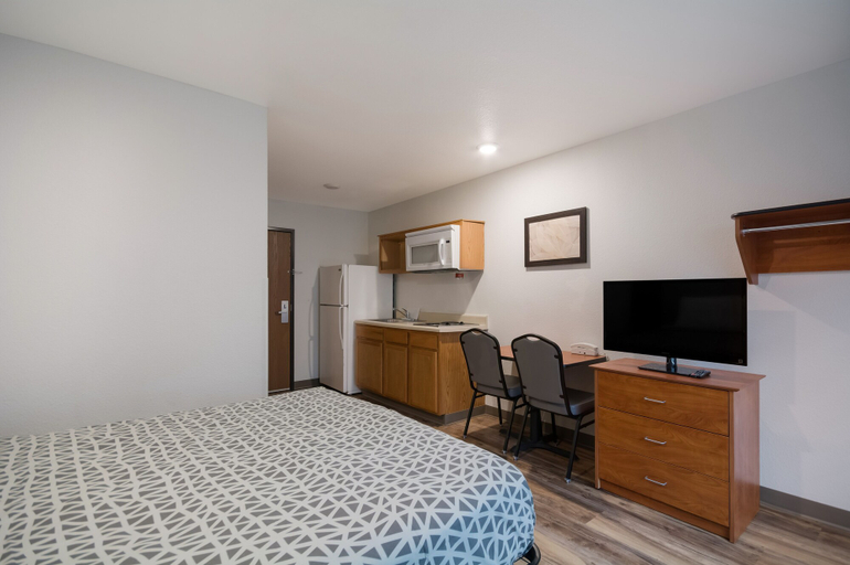 Others 5, WoodSpring Suites Lexington, Fayette