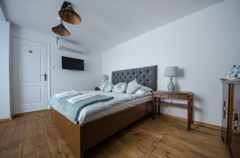 Others 2, Apartamenty Mieszczanskie u Golebiewskich, Toruń City