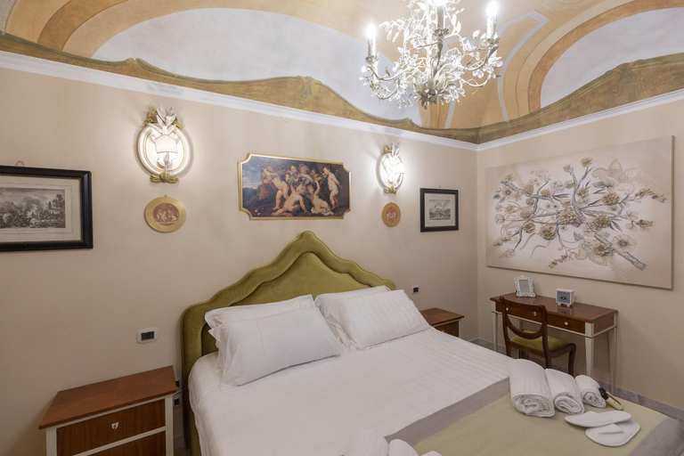 Others 4, Les Suite Royales, Sassari