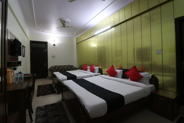 Bedroom 2, Hotel Mandakini, Garhwal