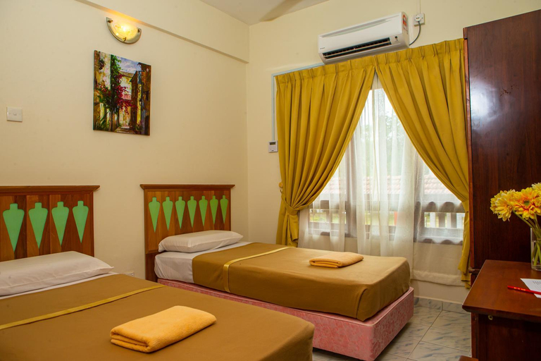 Bedroom 2, Kijal Permai Apartment, Kemaman