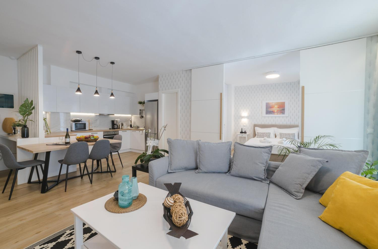 Others 3, Vida Residential Apartments, Peloponnese