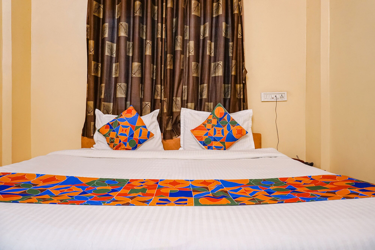 Bedroom 2, FabHotel Shloka, Pune