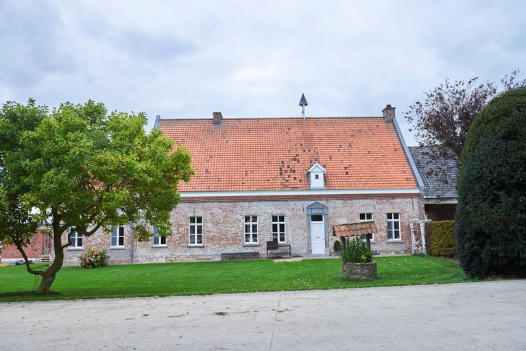 Others 5, Hoeve Ten Rooden Duifhuize, West-Vlaanderen