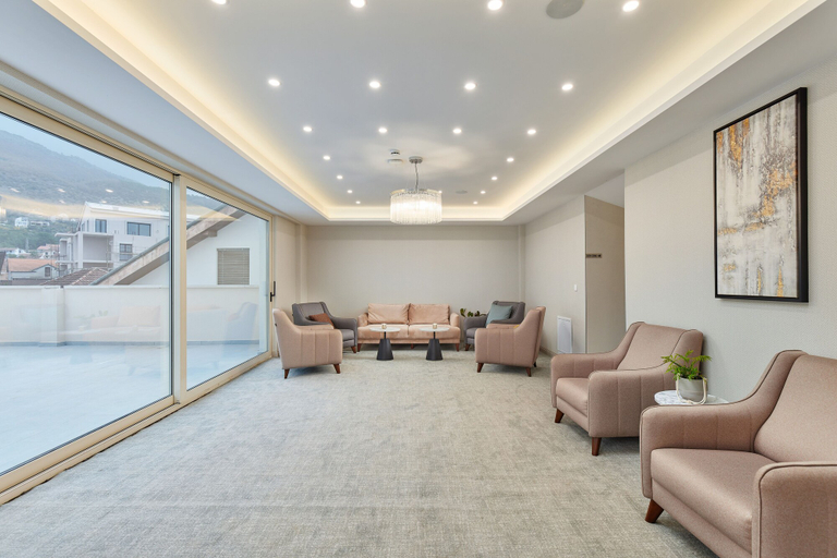 Others 5, Splendido Bay Hotel 4*