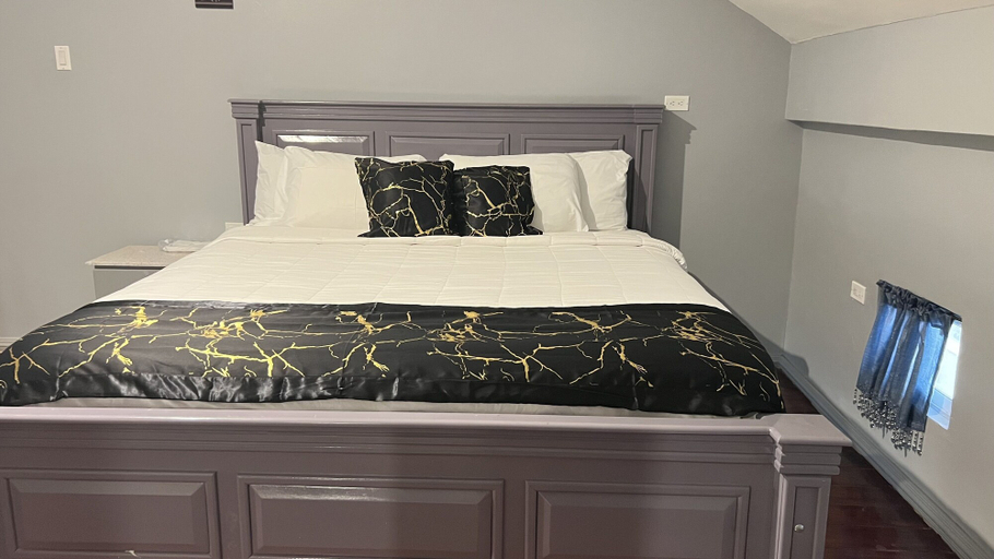 Bedroom 3, Odyssey Suites, City of Georgetown