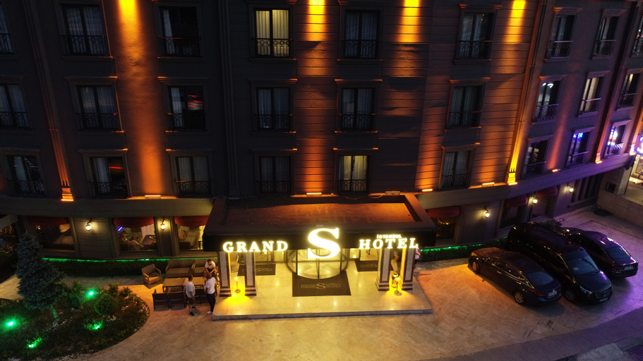 Grand S Hotel, Esenler