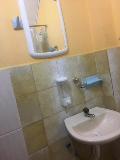 Bathroom 5, HOSTAL SAN FRANCISCO, San Cristóbal