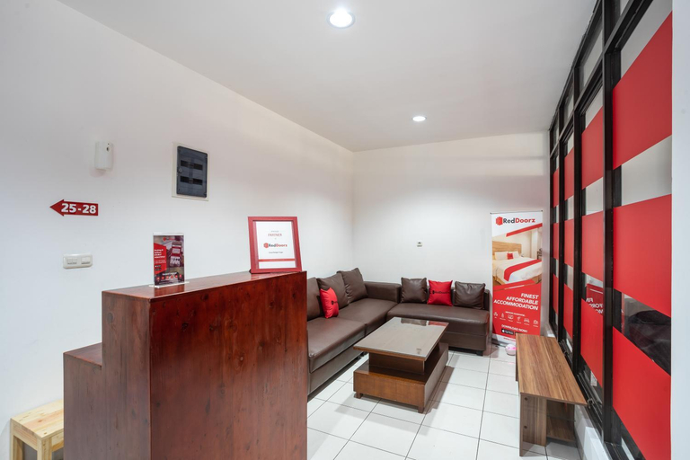 Public Area 3, RedDoorz near Eka Hospital BSD City, Tangerang Selatan