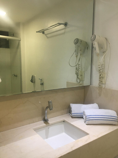 Bathroom 5, Iracema Residence Hotel Flat, Fortaleza