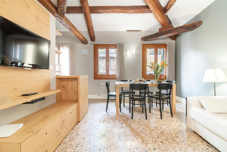 Others 5, San Marco Terrace, Venezia
