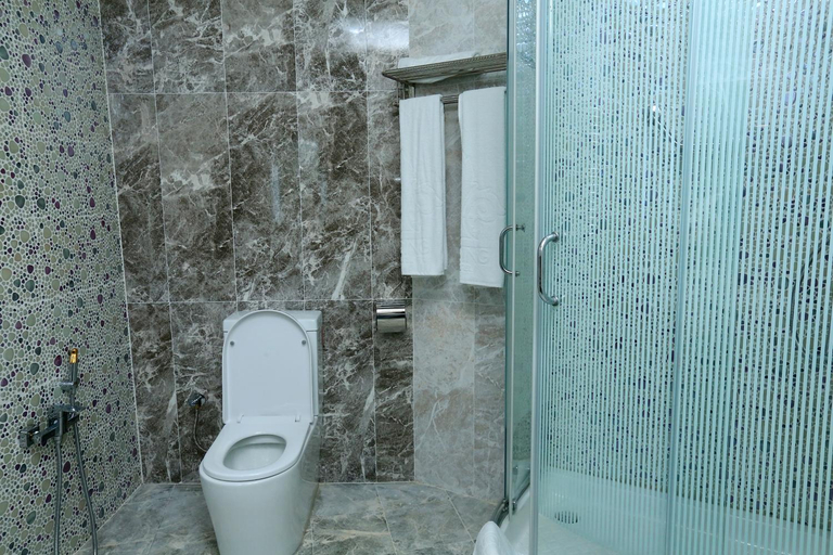Bathroom 5, Spring Hotel, Baku