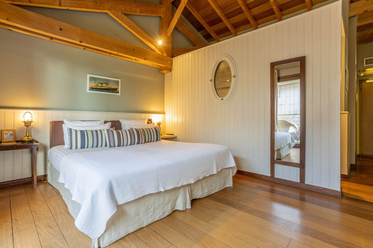 Bedroom 2, Côté Sable, Gironde