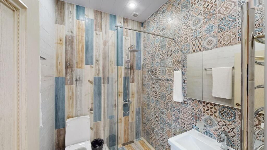 Bathroom 3, Aspar Boutique Hotel, Yerevan