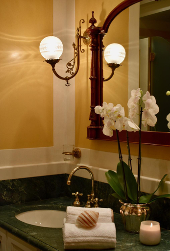 Bathroom 5, Palazzina Mori, Venezia