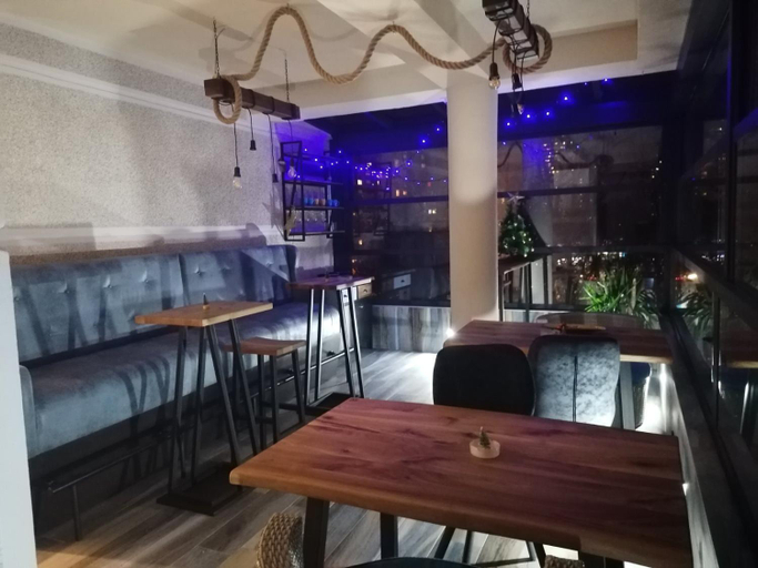 Food & Drinks 3, Beo Green View, Belgrade