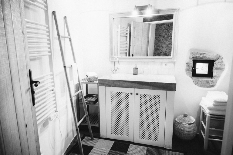 Bathroom 4, Mas Ferran Adults Only, Girona
