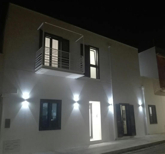 Others 4, Patio 101 "Exclusive", Trapani