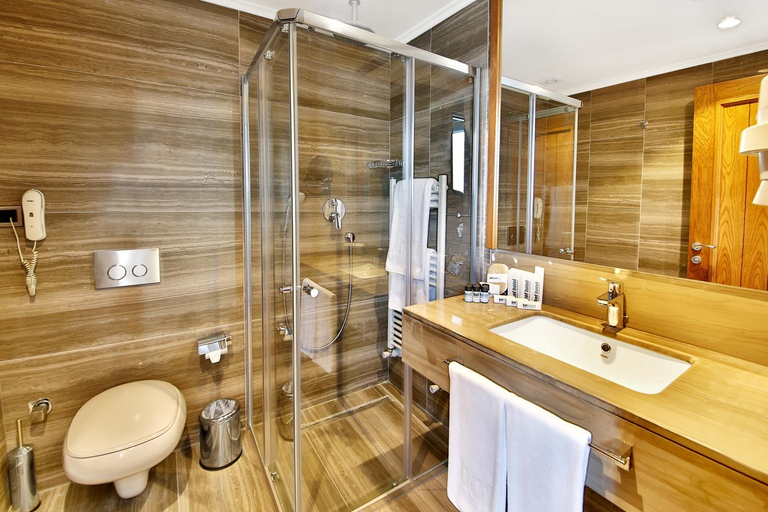 Bathroom 5, Bof Hotels Uludag Ski & Convention Resort, Kestel