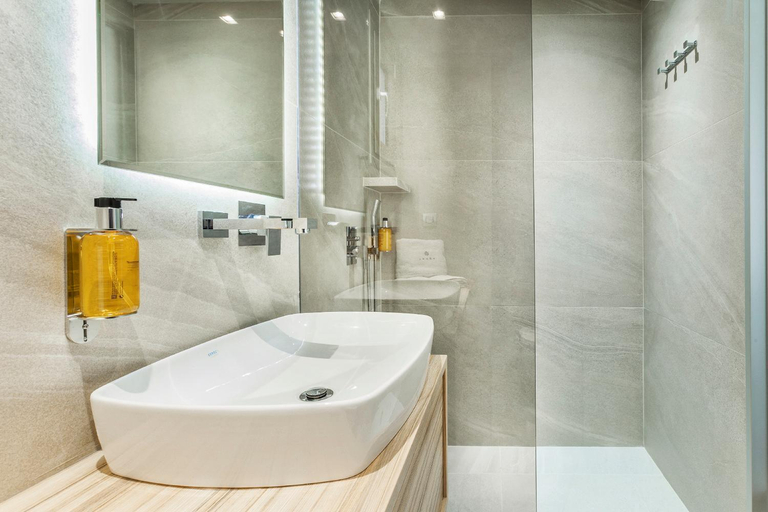 Bathroom 5, Pefki Deluxe Residences, Central Macedonia