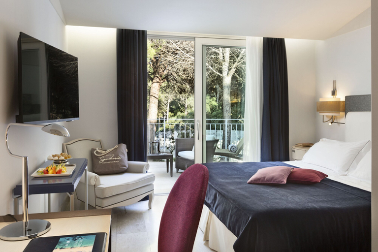 Bedroom 2, Is Arenas Resort, Oristano