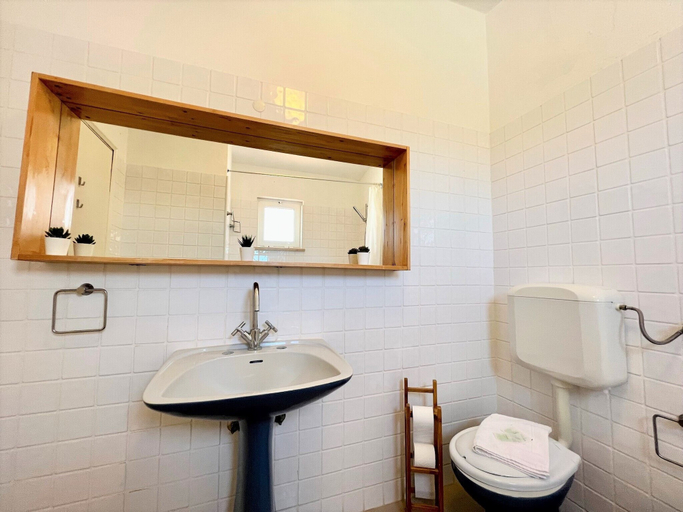 Bathroom 3, Armação DE Pêra Twins 1 With Pool, Lagoa