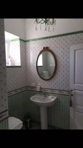 Bathroom, B&B VIRGINIA, Latina