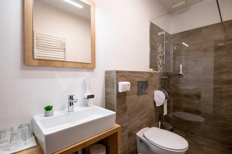 Bathroom 4, Guesthouse Stari Mayr, Kranj