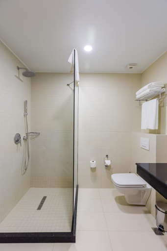 Bathroom 5, Best Western Premier Batumi, Batumi