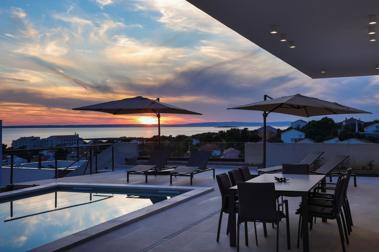 Food & Drinks, Luxury Villa del Sol, Novalja