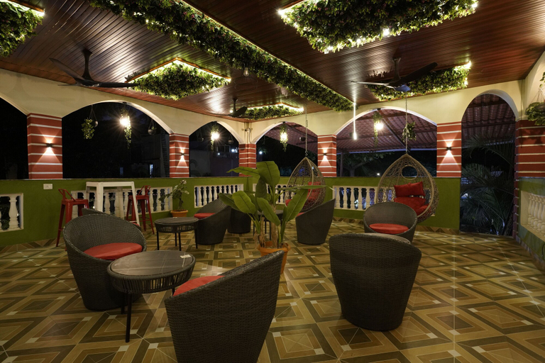 Food & Drinks 2, Palm Springs Beach Resort - Gorai, Mumbai Suburban