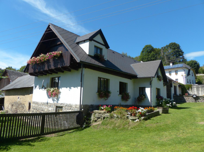 Others 5, Bizoni dvur, Prachatice