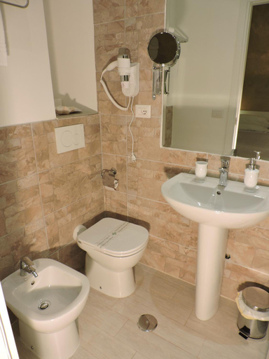Bathroom 2, Anfiteatro Suite, Roma