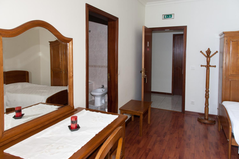 Others 2, Hotel Reels, Águeda