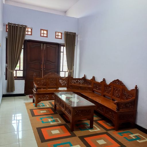 Others 4, Family Homestay, Probolinggo