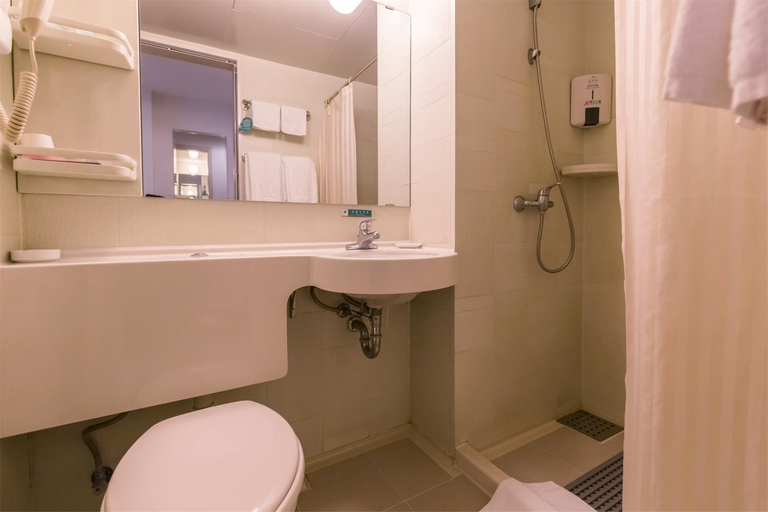 Bathroom 3, Jinjiang Inn Tongcheng Highway Passenger Terminal, Anqing