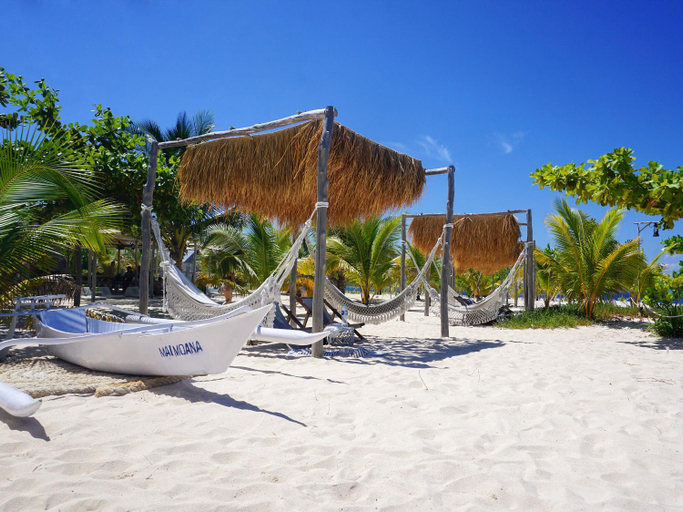 Others 4, Le Pirate Island - Adults Only, West Manggarai