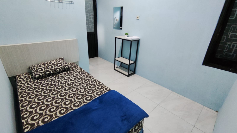 Bedroom 2, Oemahku Biru Syariah, Wonosobo