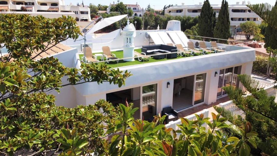 Exterior view 3, Villa on the Beach by GalanteVasques, Lagoa