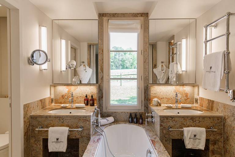 Bathroom 5, Les Sources de Caudalie, Gironde