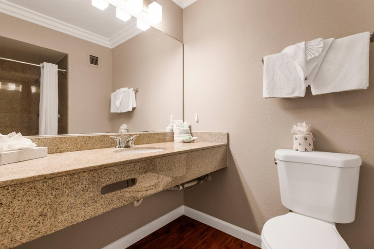 Bathroom 6