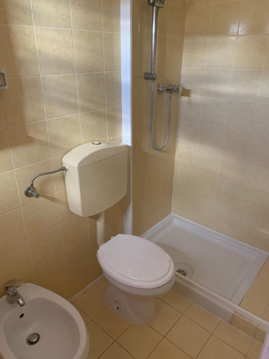 Bathroom 3, Villaggio Benvivere, Ancona