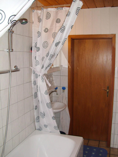 Bathroom 4, Apartment 2 Langelsheim Harz, Goslar