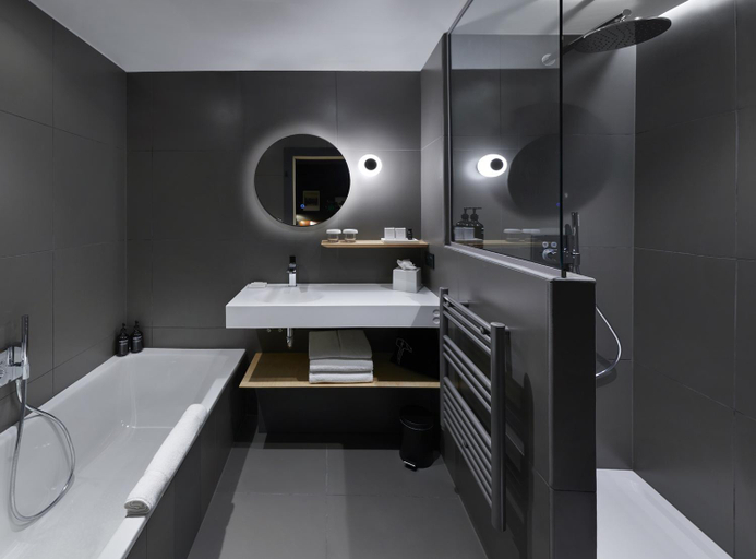 Bathroom 4, Hotel Mil8, Haute-Savoie